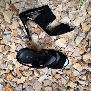 NWOB Aldo Super Sexy Black Kid Suede Heels Sandals